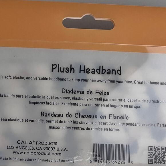 Spa Solutions Animal Print  Microfiber  Plush Spa Style Bow Elastic  Headband - Picture 5 of 8